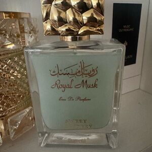 Royal Musk Eau De Parfum